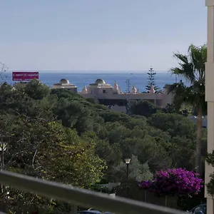 https://apartment-aguila-real.es-andalucia.com